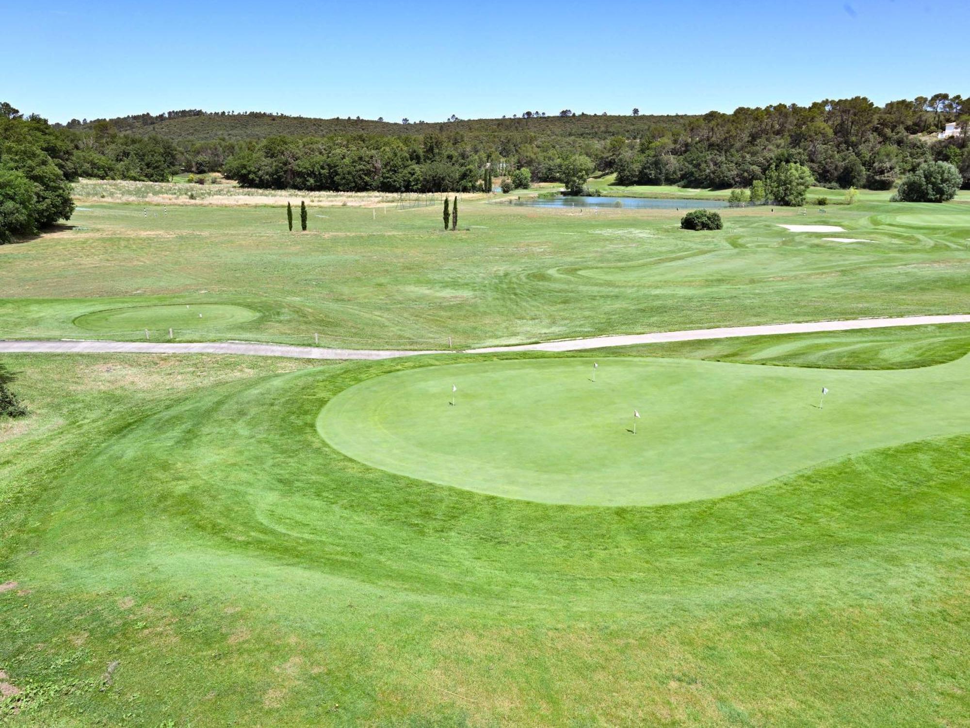 Hotel Mercure Brignoles Golf de Barbaroux&Spa Extérieur photo